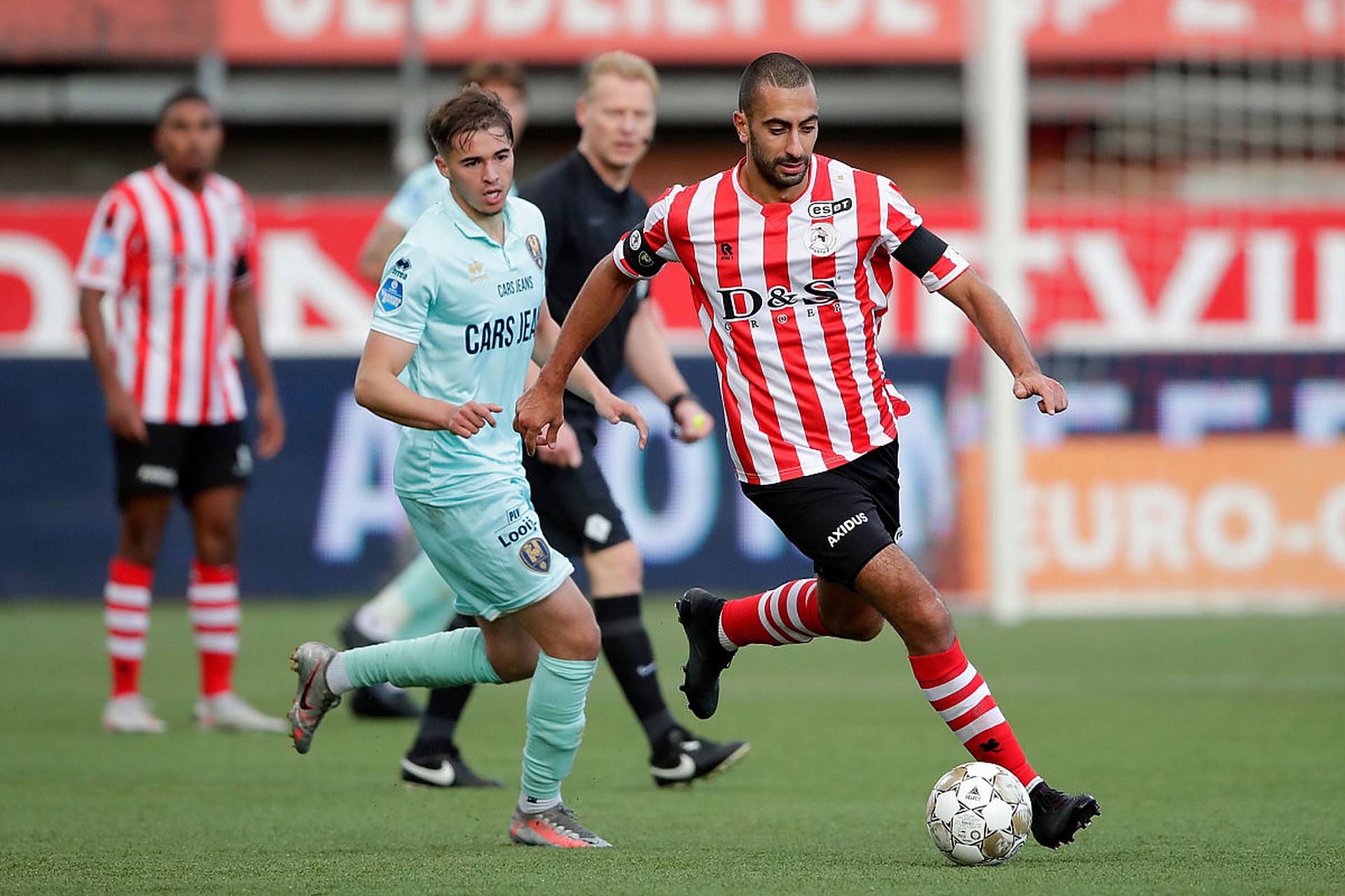 这场比赛中 这场比赛中