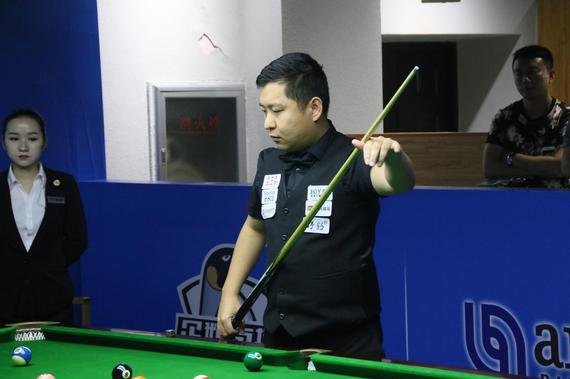 伍竟击败了 伍竟击败了