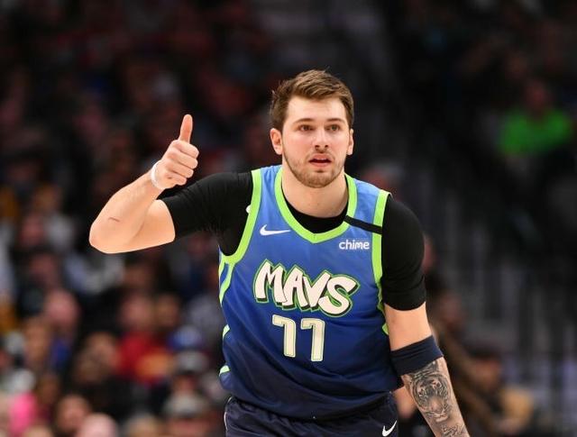 随着球队的 随着球队的