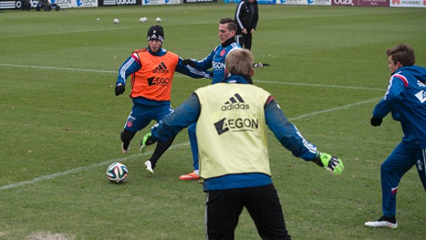 并不只是维 并不只是维