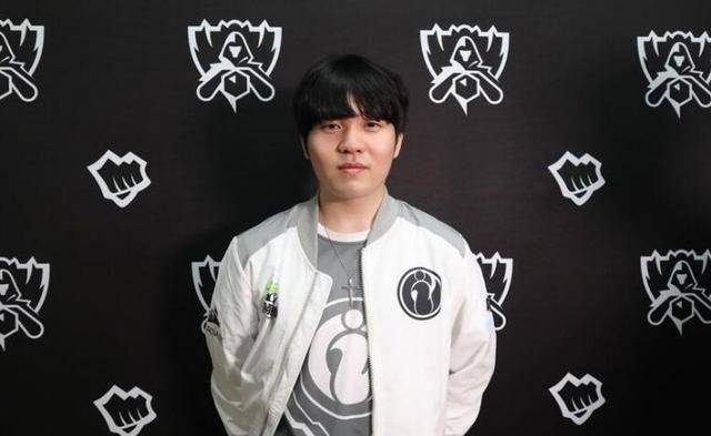 盟顶级的三 盟顶级的三