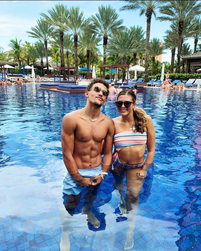 随之收敛 随之收敛