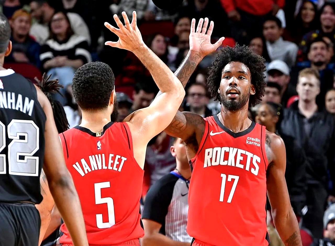 引发球迷热 引发球迷热