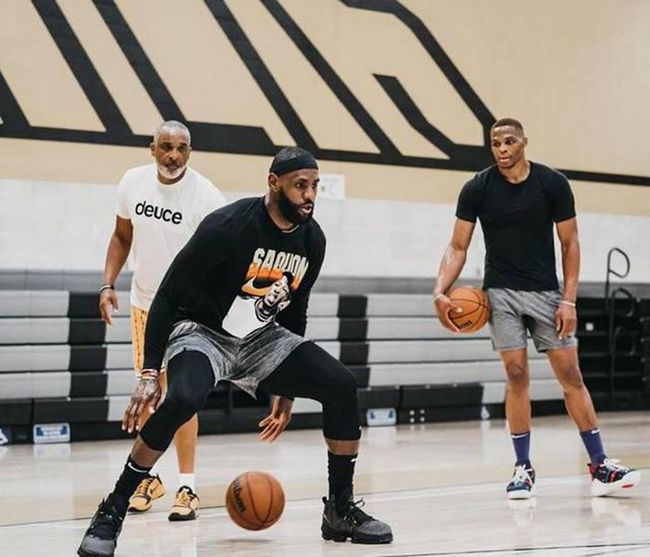 击穿了偶像 击穿了偶像